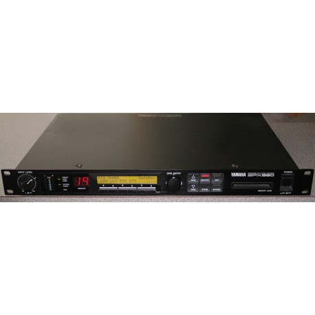 MULTI EFFETS NUMERIQUE SPX 990