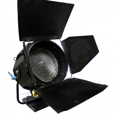 PROJECTEUR PC 5000W (Fresnel)